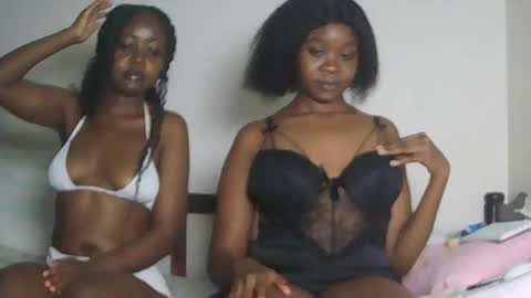 Snapshot of sexyebony283378 chatting on 06/01/26, 07:37 sexyebony283378 online show from 06/01/26, 07:37