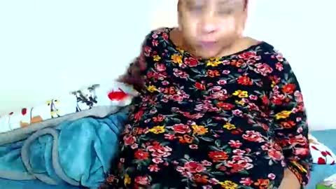 Snapshot of sexyebonylove89 chatting on 01/12/26, 01:27 sexyebonylove89 online show from 01/12/26, 01:27