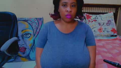 sexyebonylove89 online show from 07/06/26, 06:32