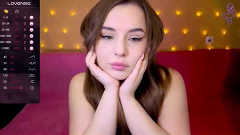 Snapshot of sexyenergyy19 chatting on 11/26/25, 12:50 Kate online show from 11/26/25, 12:50