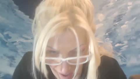 Snapshot of sexyeni chatting on 12/04/24, 04:21 ENI pvt moan your name WHEN I M NOT online you tell me in SNAPCHAT deal yes add me... FREE TWITTER magiconline101...... online show from 12/04/24, 04:21