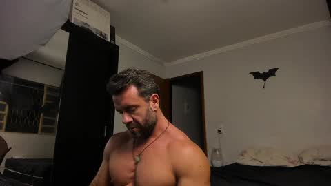 chris online show from 01/09/25, 01:18