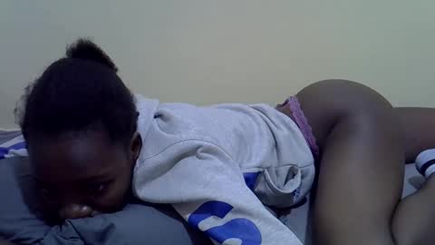 Snapshot of sexyghurl12 chatting on 10/03/25, 05:59 sexyghurl12 online show from 10/03/25, 05:59