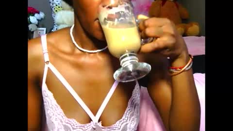 Snapshot of sexygoddess335459 chatting on 03/23/26, 05:55 SEXYGODDESS7 online show from 03/23/26, 05:55