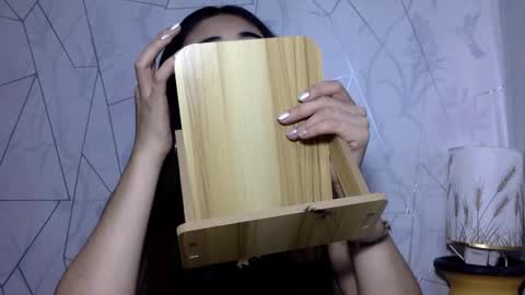 Snapshot of sexygoddessjade chatting on 10/23/25, 08:35 miss jade so online show from 10/23/25, 08:35