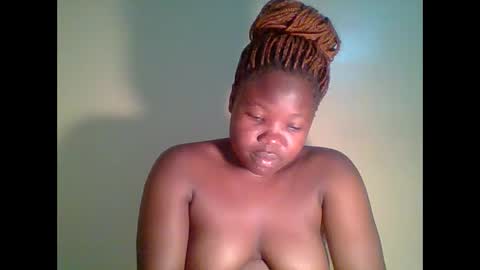 Snapshot of sexygrace2026 chatting on 05/22/26, 02:19 sexygrace2026 online show from 05/22/26, 02:19