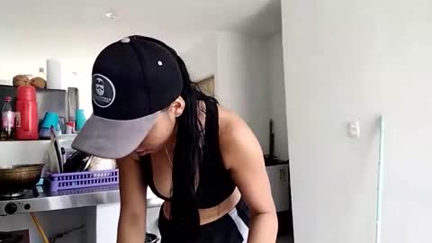 Snapshot of sexygril01 chatting on 11/05/25, 04:51 sexygril01 online show from 11/05/25, 04:51