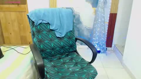 Snapshot of sexyhanny4u chatting on 08/10/26, 05:33 sexyhanny4u online show from 08/10/26, 05:33