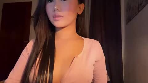 sexyhotangelyn online show from 12/18/25, 06:41