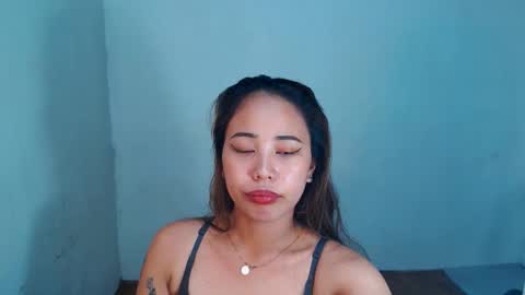 jeanken and jelian online show from 02/28/25, 10:41