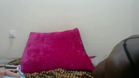 Snapshot of sexyhotgal4 chatting on 09/12/25, 09:53 MARGARET online show from 09/12/25, 09:53