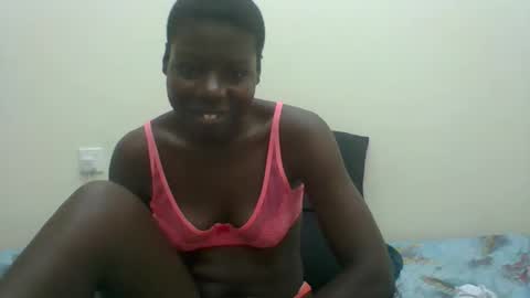 Snapshot of sexyhotgal4 chatting on 09/19/25, 03:02 MARGARET online show from 09/19/25, 03:02