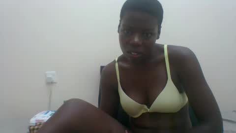 Snapshot of sexyhotgal4 chatting on 09/21/25, 10:39 MARGARET online show from 09/21/25, 10:39