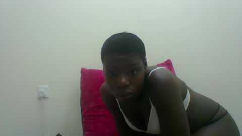 Snapshot of sexyhotgal4 chatting on 10/06/25, 10:29 MARGARET online show from 10/06/25, 10:29