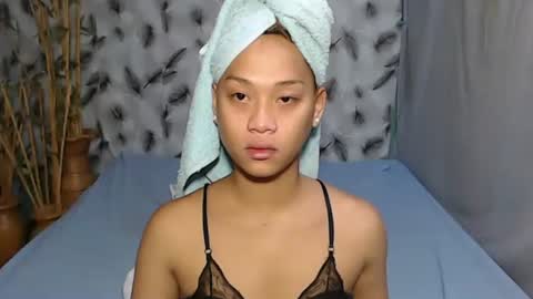 Snapshot of sexyhotrachelle chatting on 03/05/25, 11:49 Rachelle online show from 03/05/25, 11:49