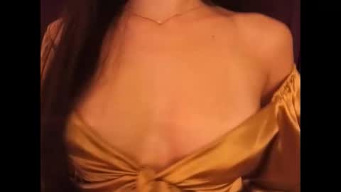 Snapshot of sexyideusa chatting on 12/29/24, 03:44 Sexy online show from 12/29/24, 03:44