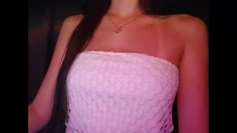 Snapshot of sexyideusa chatting on 11/17/25, 03:56 Sexy online show from 11/17/25, 03:56