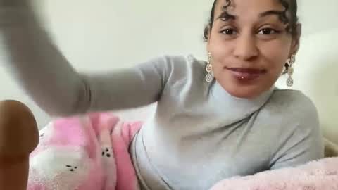 Jenny online show from 10/03/25, 03:31