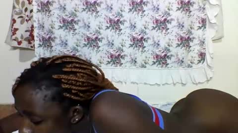 Snapshot of sexyjoane chatting on 02/01/25, 11:48 JOAN online show from 02/01/25, 11:48