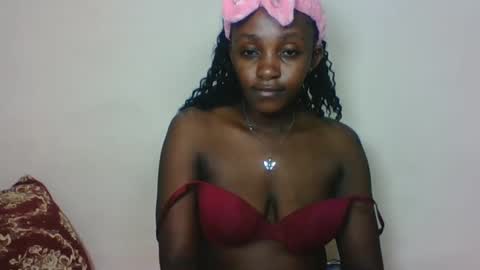 Snapshot of sexyjoane chatting on 02/08/25, 10:29 JOAN online show from 02/08/25, 10:29