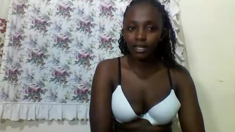 Snapshot of sexyjoane chatting on 02/13/25, 05:37 JOAN online show from 02/13/25, 05:37