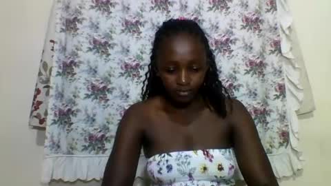 Snapshot of sexyjoane chatting on 02/17/25, 04:59 JOAN online show from 02/17/25, 04:59