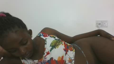 Snapshot of sexyjoane chatting on 03/05/25, 08:10 JOAN online show from 03/05/25, 08:10