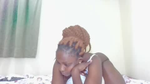 Snapshot of sexyjoane chatting on 10/04/25, 06:33 JOAN online show from 10/04/25, 06:33