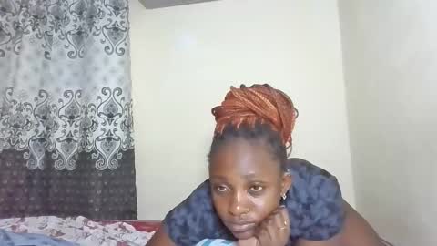 Snapshot of sexyjoane chatting on 12/16/25, 10:04 JOAN online show from 12/16/25, 10:04