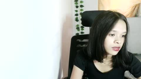 Snapshot of sexyladymich19 chatting on 06/14/26, 05:53 sexyladymich19 online show from 06/14/26, 05:53