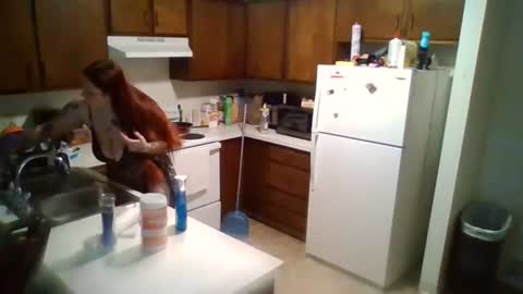 Snapshot of sexylala222 chatting on 06/16/26, 03:47 Sexylala222 online show from 06/16/26, 03:47