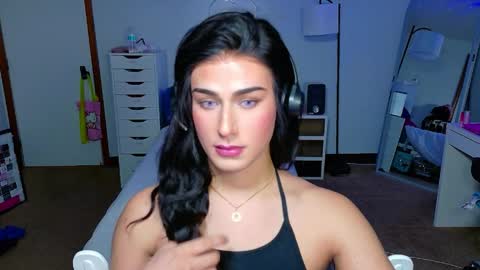 Snapshot of sexylatinboy777 chatting on 04/24/26, 10:07 JC online show from 04/24/26, 10:07