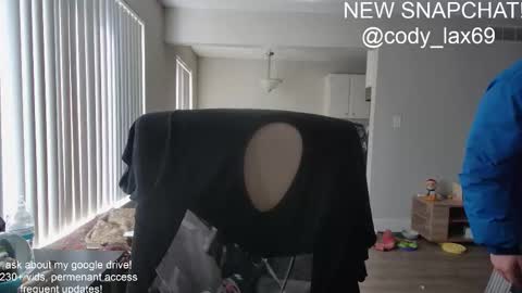 Snapshot of sexylax69 chatting on 03/27/26, 03:12 sexylax69 online show from 03/27/26, 03:12