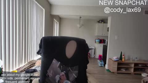 Snapshot of sexylax69 chatting on 04/14/26, 03:07 sexylax69 online show from 04/14/26, 03:07