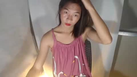 Snapshot of sexylaylia chatting on 10/19/25, 09:10 Laylia3 online show from 10/19/25, 09:10