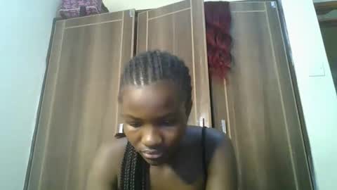 Snapshot of sexylina25 chatting on 04/01/26, 10:27 sexylina25 online show from 04/01/26, 10:27