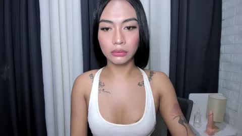 maxine online show from 10/25/25, 08:00