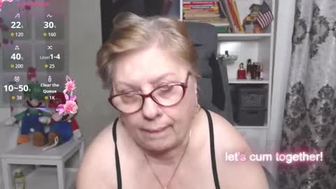 Snapshot of sexylynette4u chatting on 01/19/26, 10:08 sexylynette4u online show from 01/19/26, 10:08