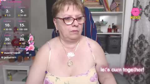 Snapshot of sexylynette4u chatting on 03/12/26, 10:21 sexylynette4u online show from 03/12/26, 10:21