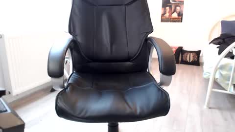 Vincent Vega online show from 01/18/25, 01:51