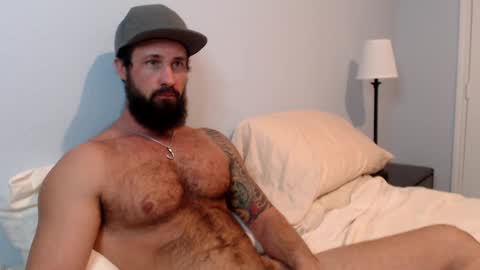 Snapshot of sexymanmk26 chatting on 01/15/25, 12:30 lets go private  im ready to play pvt cum online show from 01/15/25, 12:30