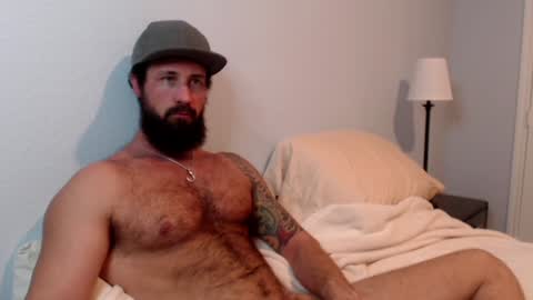 Snapshot of sexymanmk26 chatting on 01/17/25, 12:20 lets go private  im ready to play pvt cum online show from 01/17/25, 12:20