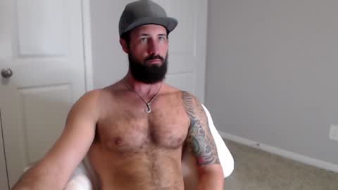 Snapshot of sexymanmk26 chatting on 02/05/25, 10:44 lets go private  im ready to play pvt cum online show from 02/05/25, 10:44