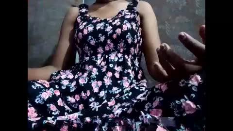 Snapshot of sexymaya8642 chatting on 10/02/25, 12:17 sexymaya8642 online show from 10/02/25, 12:17