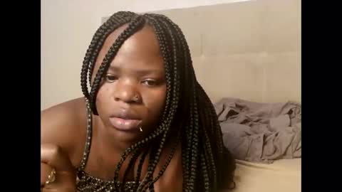 Snapshot of sexymia56 chatting on 10/06/25, 08:45 Miss mia online show from 10/06/25, 08:45