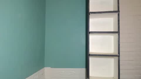 Snapshot of sexymika_xoxo chatting on 11/15/25, 02:13 Mika online show from 11/15/25, 02:13