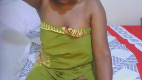 Snapshot of sexymompie chatting on 12/09/24, 07:06 CANDY online show from 12/09/24, 07:06