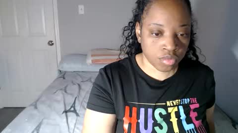 SexyMona online show from 11/11/25, 11:32