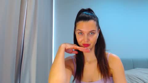 Snapshot of sexymymeow chatting on 01/13/25, 05:55 SexyMyMeow online show from 01/13/25, 05:55