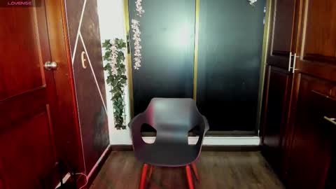 Snapshot of sexynaf chatting on 11/14/25, 07:23 N A F online show from 11/14/25, 07:23